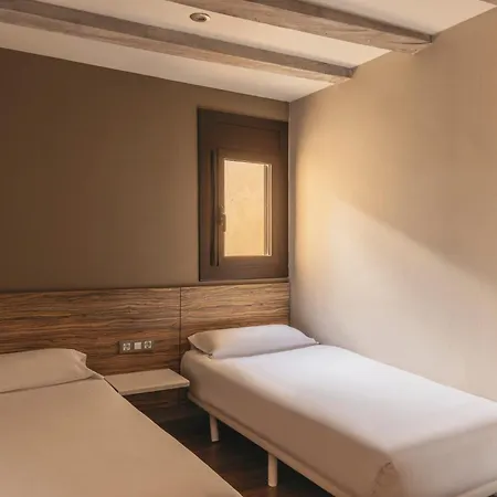 Barcelona Apartment Mila-2
